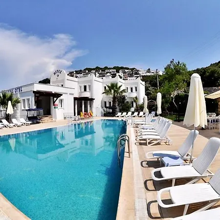 Hotel Marina 3*